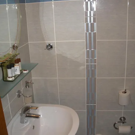 Szálloda Pelias 3*