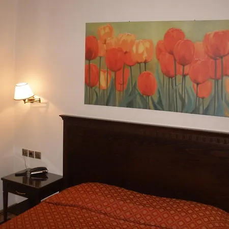 Hotel Pelias 3*