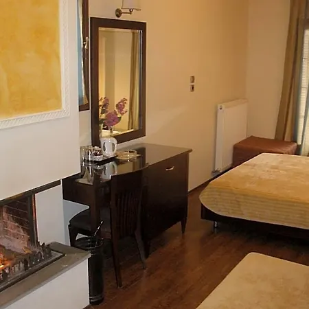 Pelias Hotel 3*