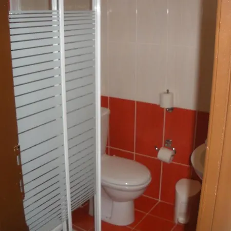 Szálloda Pelias 3*